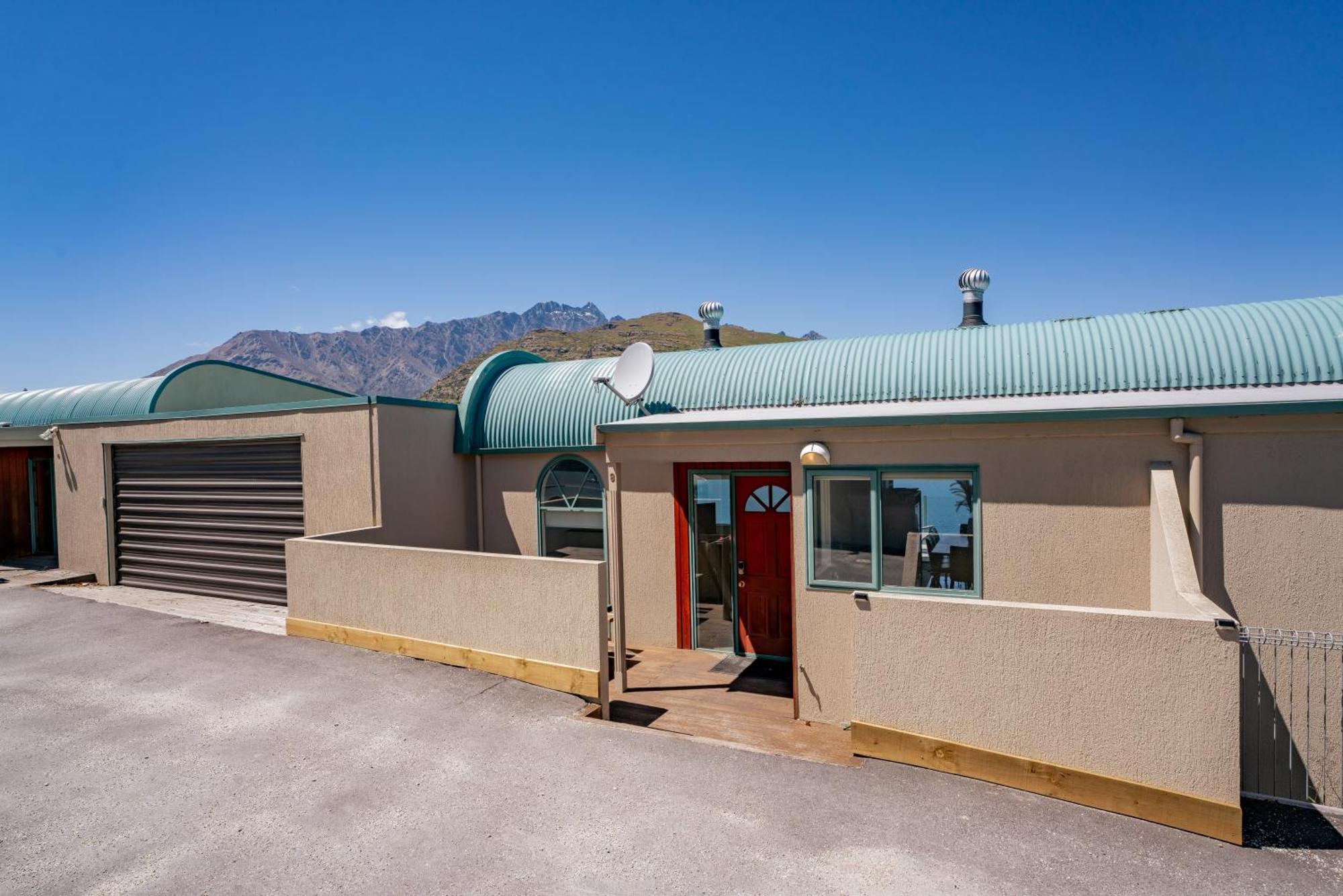 Lakefront Living At Remarkables Retreat - Eight Queenstown Exterior photo